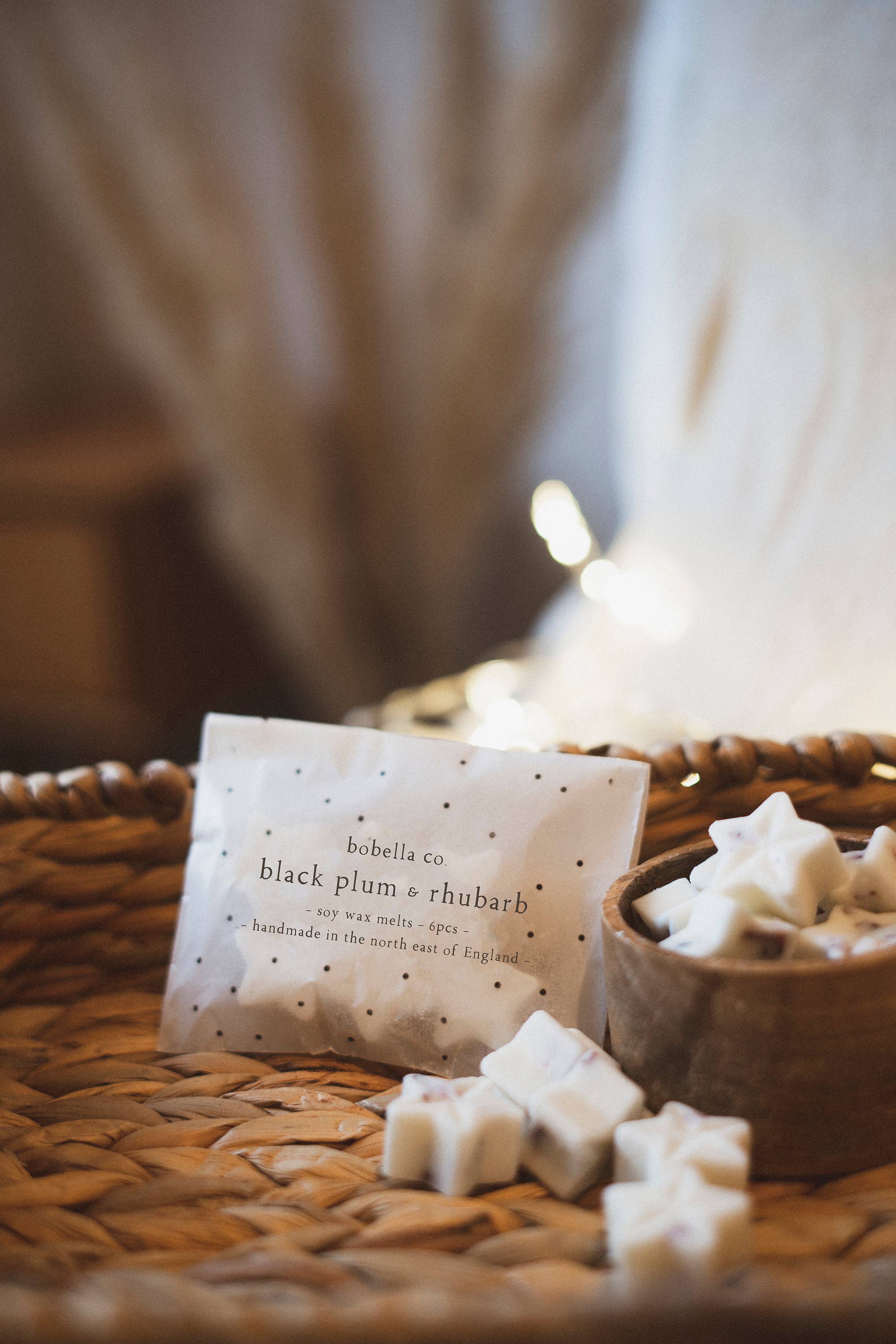 Black Plum & Rhubarb Soy Wax Melts - Bobella