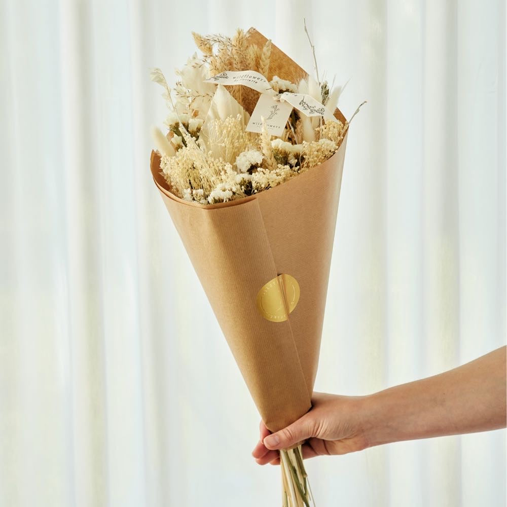 Dried Flowers - Field bouquet Exclusive - White-Wildflowers by Floriette