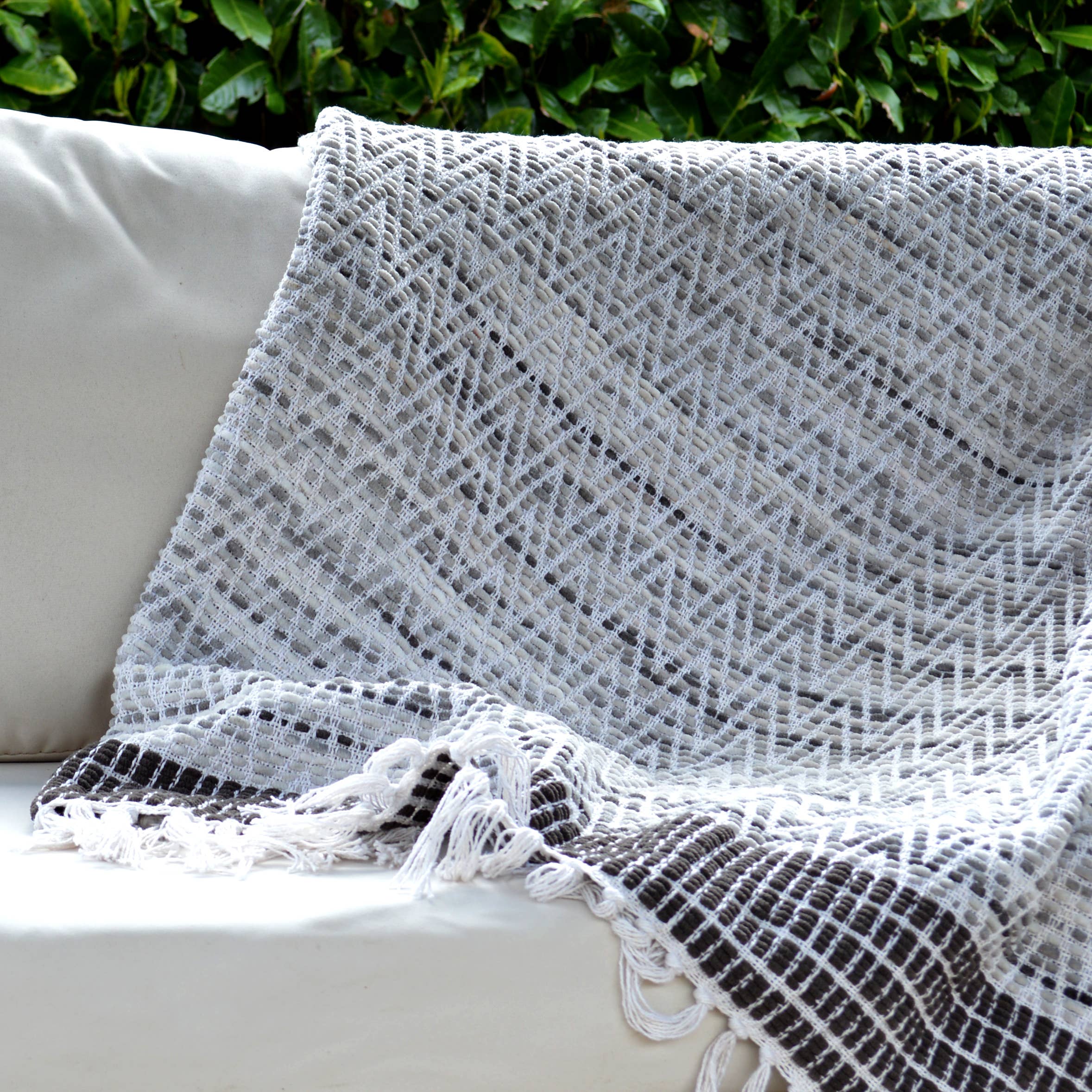 Arizona Zig Zag Heavyweight Herringbone Throw Blankets