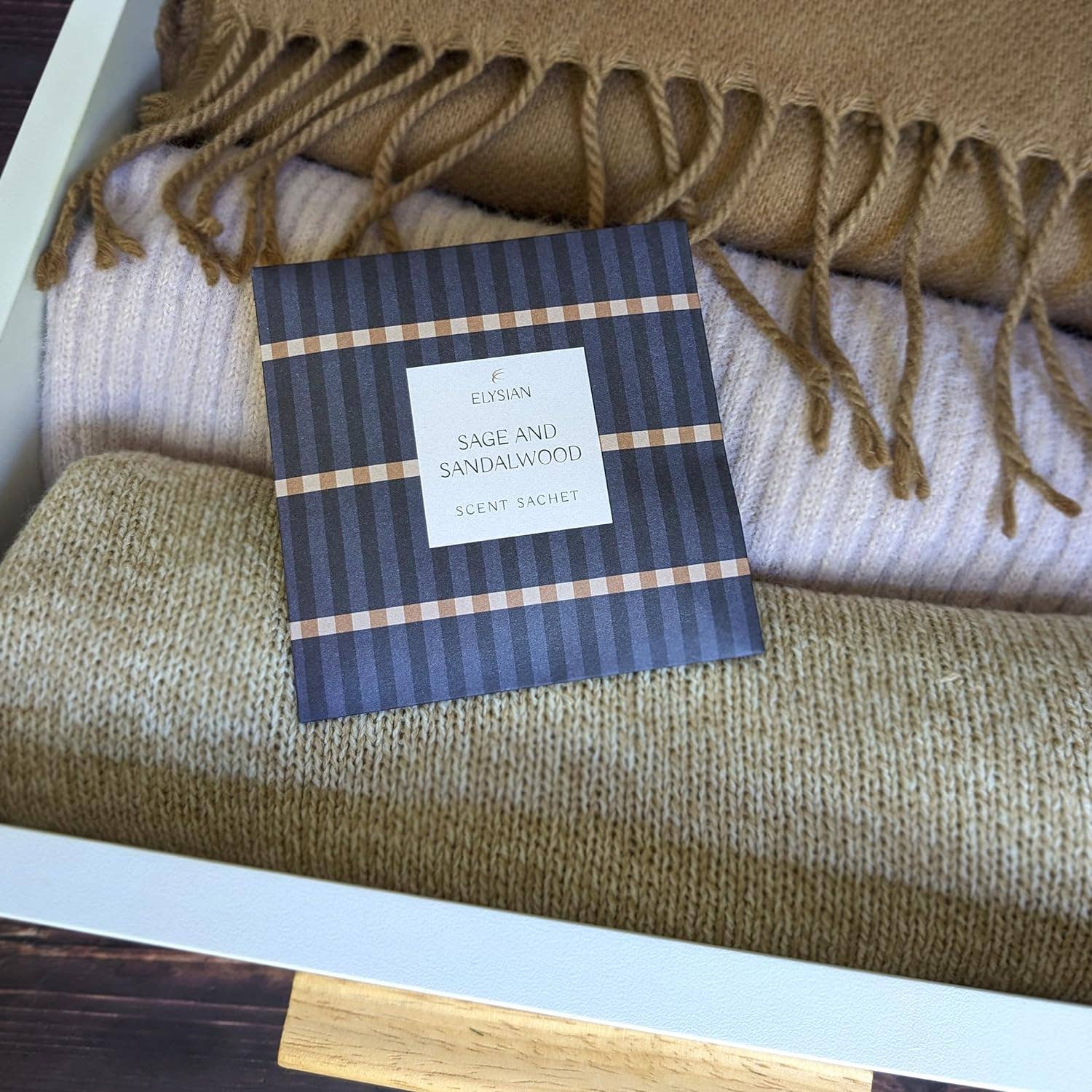 Elysian Scented Sachet - Set Of 4 Sage & Sandalwood - Drawer Fresneners