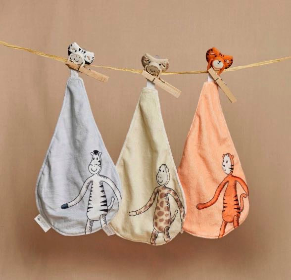 Teething Soother and Comforter Gigi Giraffe - All In One