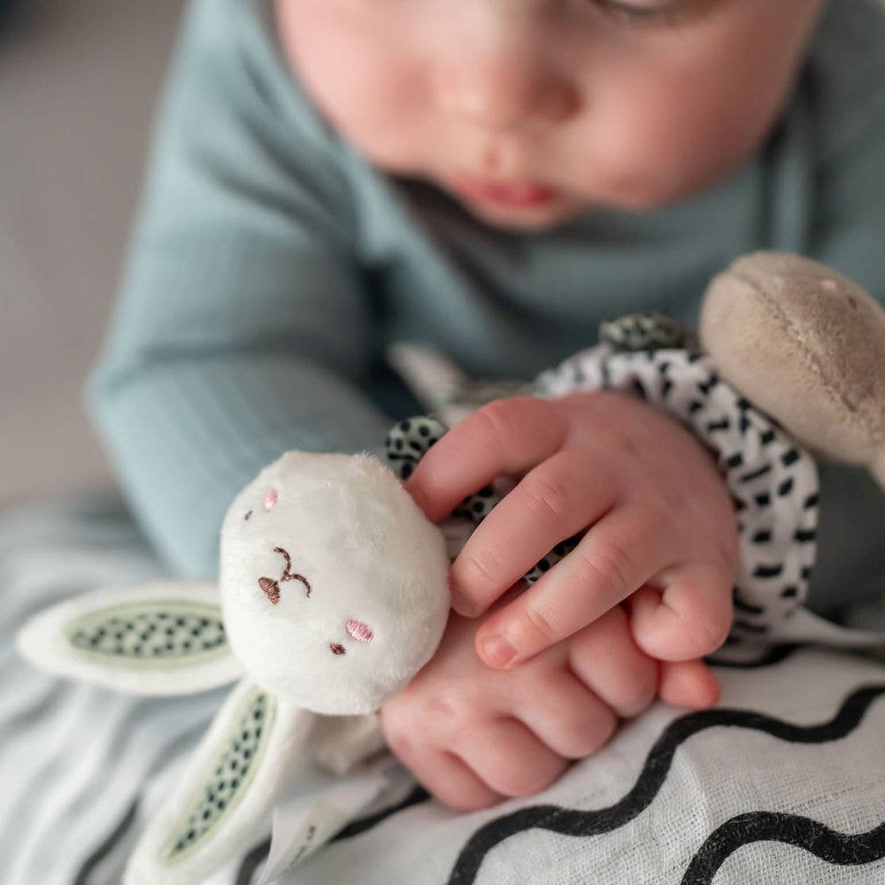 Ziggle Plush Wrist Rattles – Bunny Baby Sensory Toys (Pair)