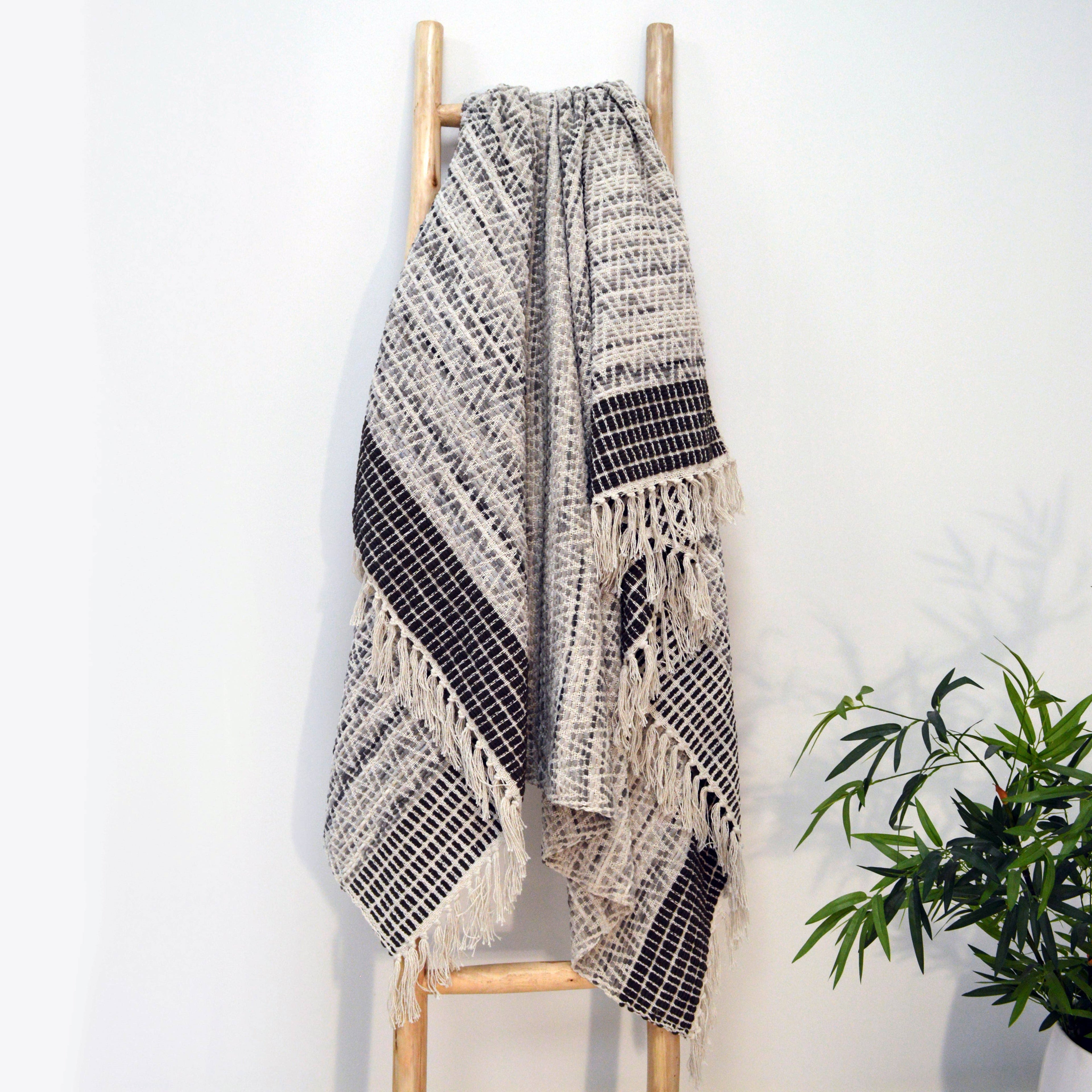 Arizona Zig Zag Heavyweight Herringbone Throw Blankets