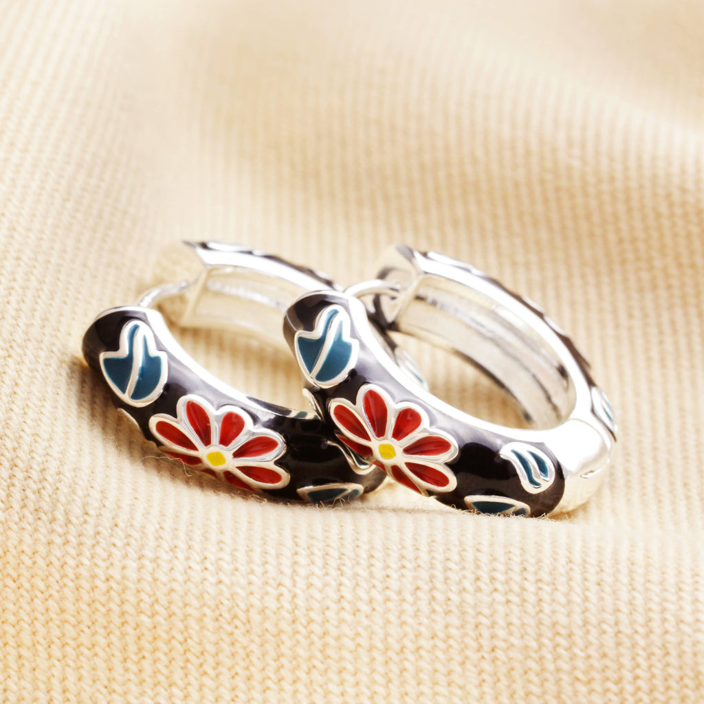 Black cloisonné hoop earrings in silver 