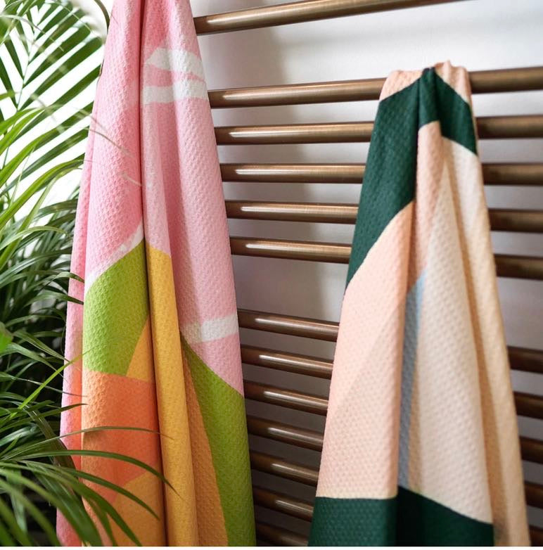 Dock & Bay Hand Towel - Santa Elena Oasis (Small 85 x 40cm)